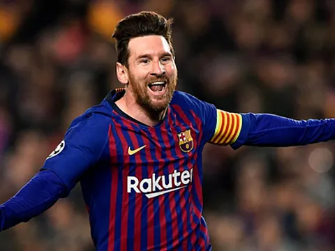 'Messi đang chơi bóng tại Hà Lan'
