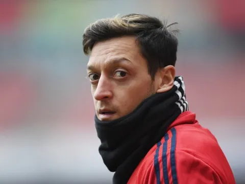 Không như tưởng tượng ban đầu, Ozil gây ngạc nhiên cho đồng đội Arsenal khi rời Real