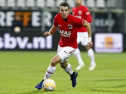 Everton nhắm chân chạy cánh ghi 13 bàn, góp 8 kiến tạo sau 33 trận