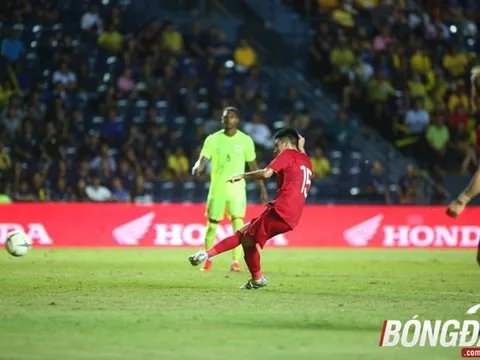 "Một bàn thắng đẳng cấp của Việt Nam, mang dáng dấp Rô béo"
