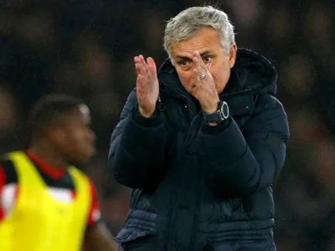 Thua đau, Mourinho ngán ngẩm vạch trần khuyết điểm 'bom tấn' Tottenham