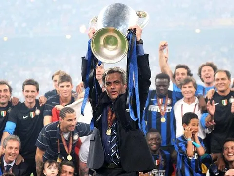 'Nghĩ về mùa giải ăn ba, tôi lại nhớ Mourinho'