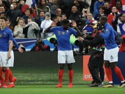 Được M.U xem mắt, 'kẻ bị Barca hắt hủi' ghi bàn rồi nhảy múa với Pogba