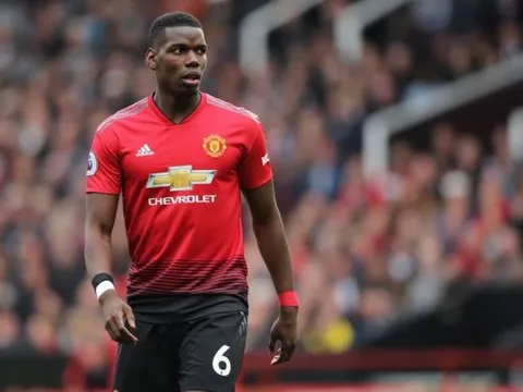 M.U ra điều kiện khủng bán Pogba, Real liền chơi tất tay