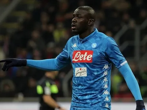 7 ngôi sao MU có thể chiêu mộ hè 2019: Số 1 không thể ai khác,  Michael Ballack mới