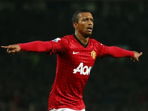 'Hợp đồng với Juve đã hoàn tất, nhưng phút cuối Manchester United lại không muốn để tôi đi'