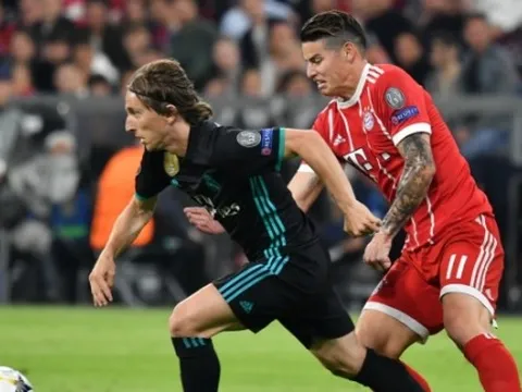 Napoli nhờ "người đặc biệt", đánh bại M.U giành "siêu tiền vệ" Real