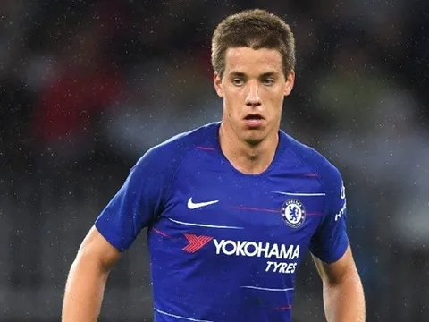 Này Chelsea, đã đến lúc đưa “kẻ lang bạt” về Stamford Bridge!