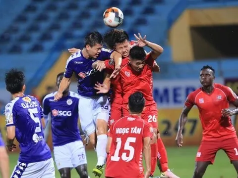 Nảy lửa 2 đầu bảng xếp hạng V-League