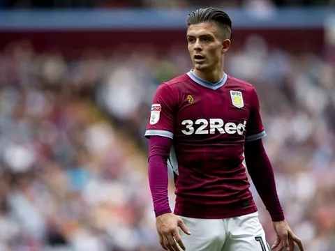 "Nếu tôi là Solskjaer, cầu thủ đó sẽ trở thành bản hợp đồng đầu tiên"