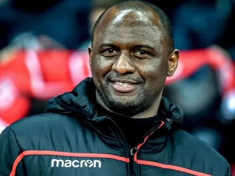 'Nếu tôi trở thành HLV Arsenal, tôi sẽ trả hóa đơn ăn tối cho Wenger'