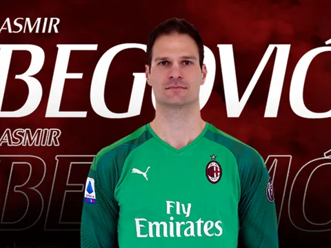 CHÍNH THỨC: Cựu thủ môn Chelsea gia nhập AC Milan