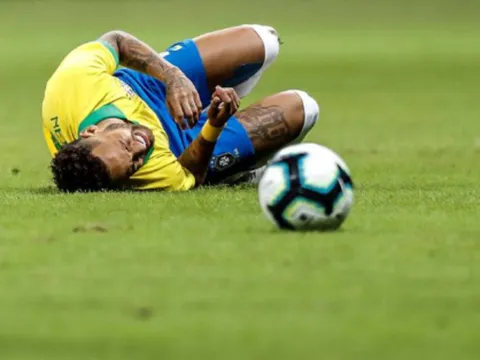 Neymar chấn thương, cơ hội cho "thần đồng" của Real bước ra ánh sáng