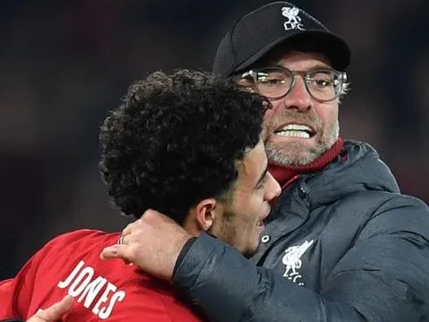 Ngày Everton thắng tại Anfield, Curtis Jones còn chưa ra đời