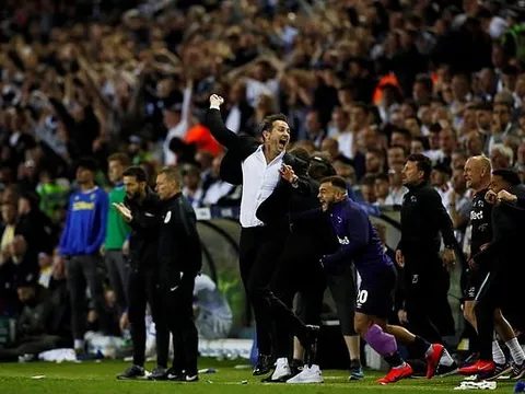 Ngược dòng kịch tính, đội bóng của Lampard cách thiên đường Premier League 1 bước chân