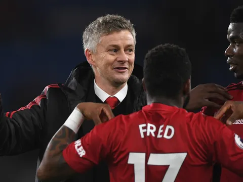 Người Man Utd chỉ biết trách Fred, bỏ qua "đại tội đồ"