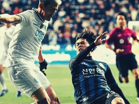 Nguyễn Công Phượng: Chú "dã tràng" xe cát của Incheon