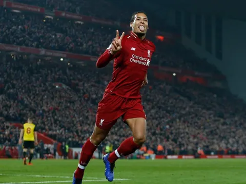 Nhà tài trợ của Man City 'thèm khát' Van Dijk