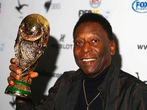 Nhìn lại những lần 'đoán toàn sai' của Pele