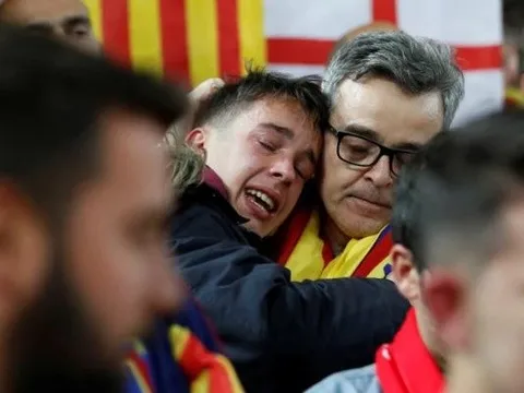 Những giọt lệ xứ Catalan trong đêm điên rồ ở Anfield