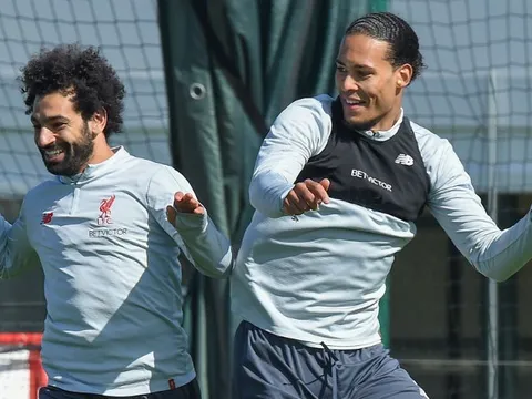 Tiếp đà Champions League, dàn sao Liverpool vui vẻ bất chấp trước đại chiến