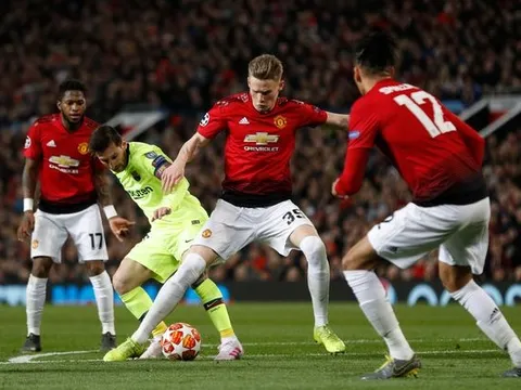 NÓNG! Bị loại khỏi C1, Man Utd nhận số tiền thưởng gây sốc