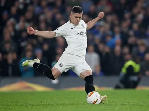 NÓNG! Lật kèo với Real, Jovic bật tín hiệu với Premier League