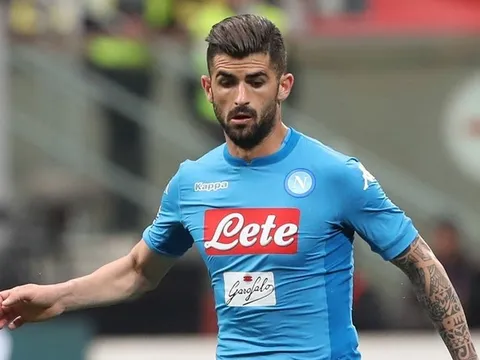 NÓNG: Mục tiêu của Chelsea, Tottenham xác nhận rời Napoli