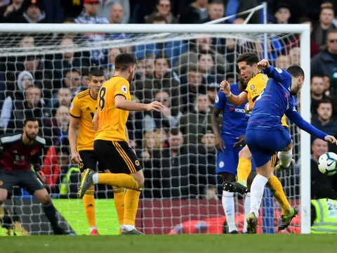 Nóng: Sarri chỉ trích Hazard không biết di chuyển