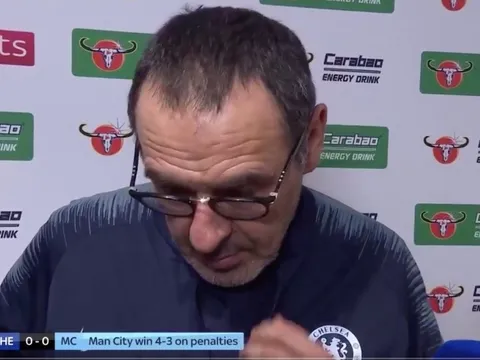 Nóng! Sarri đưa ra phán quyết về hành đáng xấu hổ của Kepa