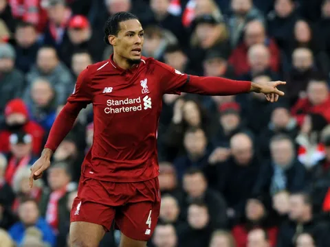 Nóng: Van Dijk đang muốn dọn tới London sống