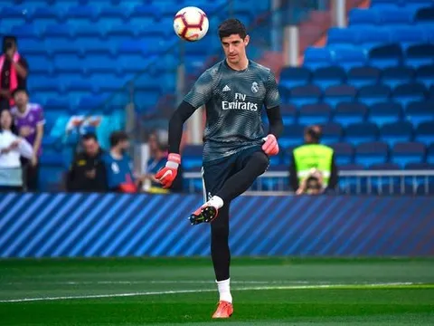 NÓNG! Zidane 'trảm' Courtois và đưa ra lời giải thích