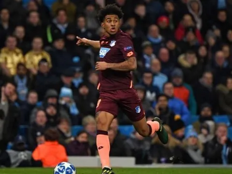 Per Mertesacker: "Hành trình của cậu ấy tại nước Đức thật sự rất thú vị"