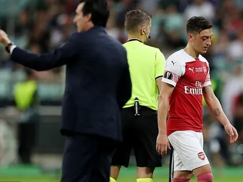 Đây, cầu thủ này sẽ giúp Arsenal quên đi cả Aaron Ramsey và Mesut Ozil