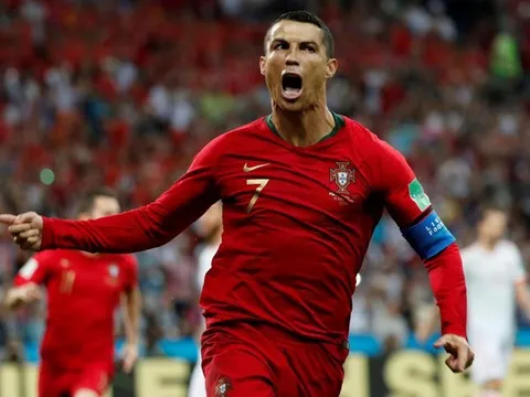 Kỷ lục bứt tốc 38 km/h của Mbappe: Trên vạn người, thua 1 người!