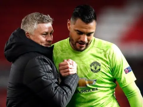 Phải thế nào Romero mới được bắt chính tại Man Utd?