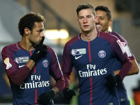 PSG có biến: Neymar và Draxler suýt đấm nhau