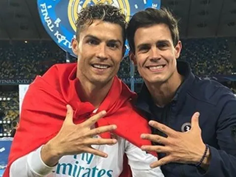 Nóng: Bạn thân khẳng định Ronaldo vẫn sẽ gắn bó với Juventus