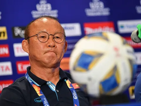 “Phù thủy” Park Hang-seo đánh bài ngửa, ủ mưu quật ngã U23 UAE