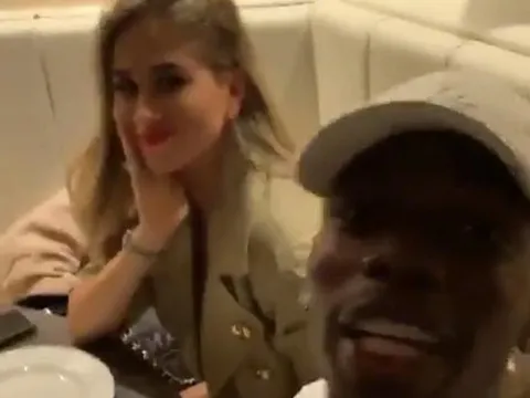 Pogba ăn tối cùng đối thủ trước trận chiến quan trọng