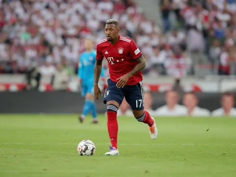 Quá bất ngờ! Bayern rao bán 'khao khát' của Man Utd với giá sốc