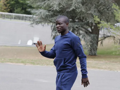 Quá chăm chỉ! Kante có mặt tại trại huấn luyện tuyển Pháp trước 6 tiếng