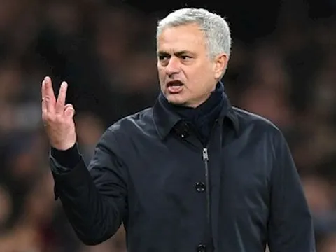 Quật ngã Man Utd, Mourinho giành lấy "sát thủ" 70 triệu euro