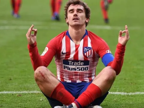 Quên Antoine Griezmann đi, Liverpool nên dốc sức chiêu mộ "đồng môn Coutinho"