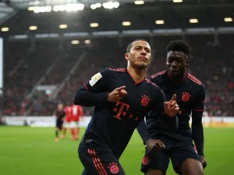 Quên Lewandowski hay Muller đi, đây mới là "quái vật" giúp Bayern thắng giòn giã