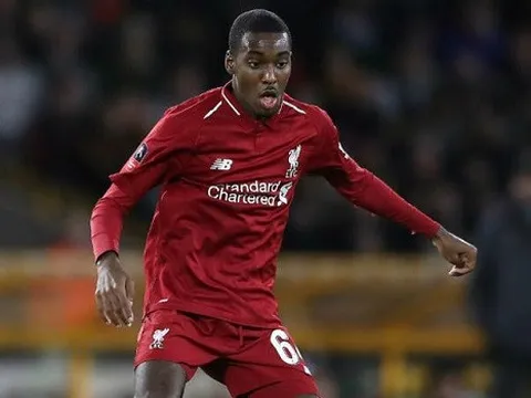 Lại thêm sao trẻ từ Anh rộng cửa đến Đức, nối bước Sancho