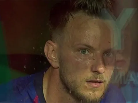 Tại sao Ivan Rakitic bị NHM Barca đòi tống khứ?