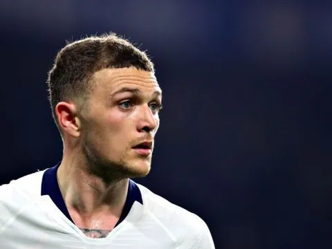 Rất nhanh! Tottenham ra giá bán đứt 'Beckham 2.0' cho Man Utd