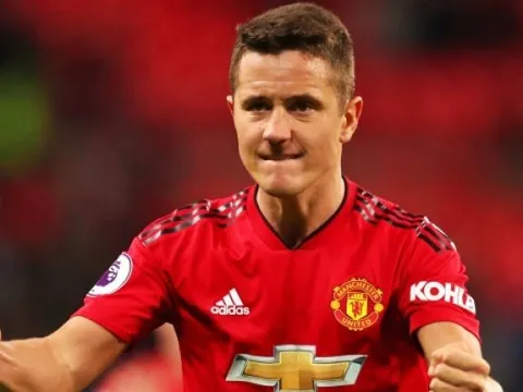 Rất rõ! Man Utd không muốn Herrera làm 1 điều khủng khiếp