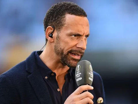 Rio Ferdinand: "Tôi rất bực mình với cầu thủ Man Utd đó"